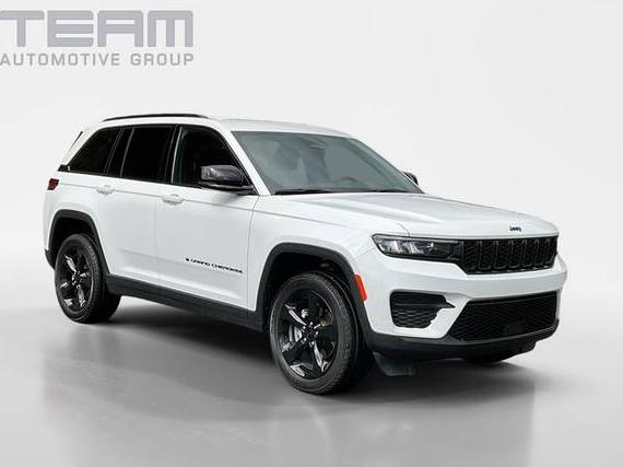 JEEP GRAND CHEROKEE 2023 1C4RJHAG7PC569712 image